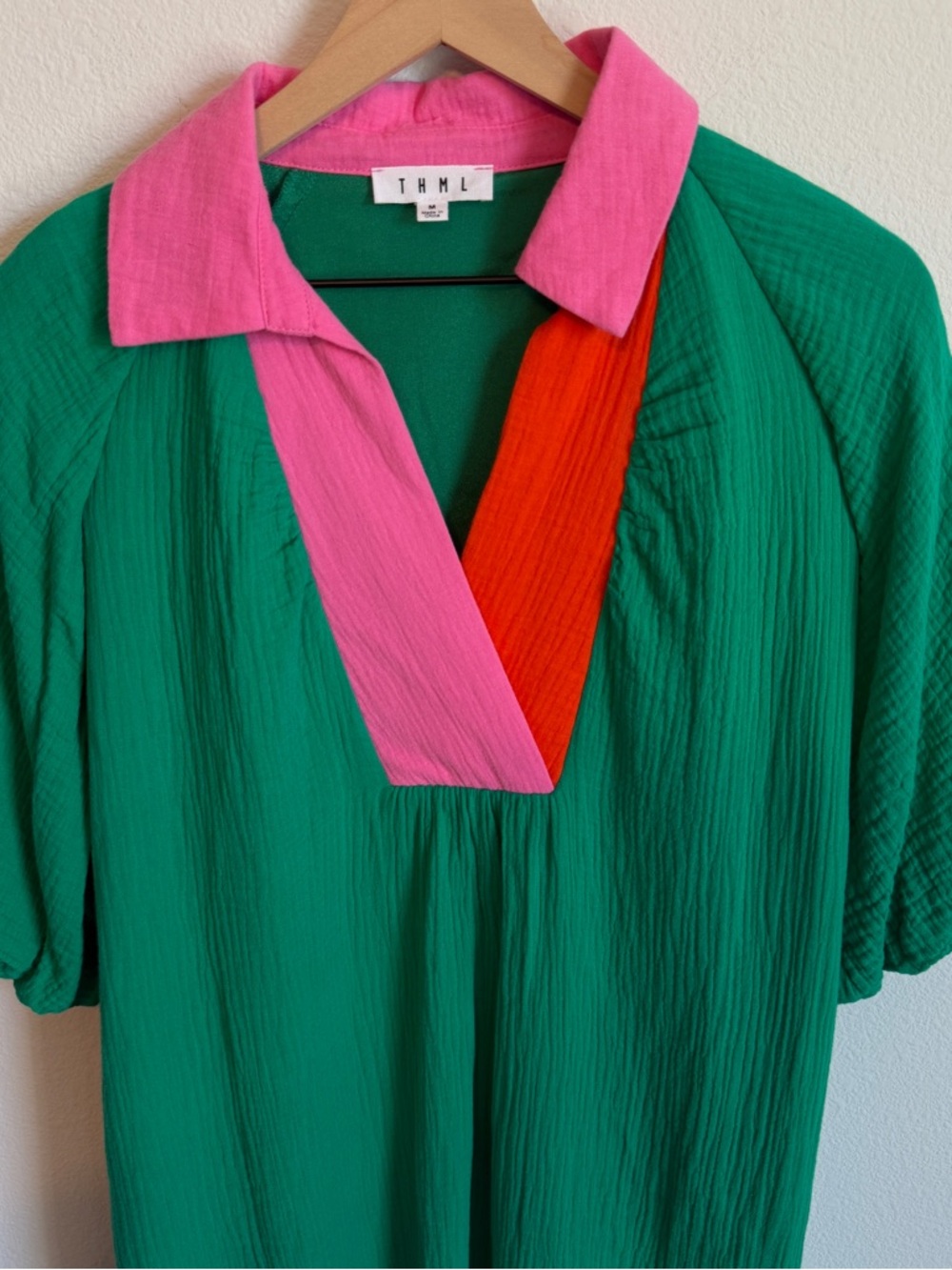 THML Green Contrast Collared V-Neck Puff Sleeve Dress - Picture 6 of 8
